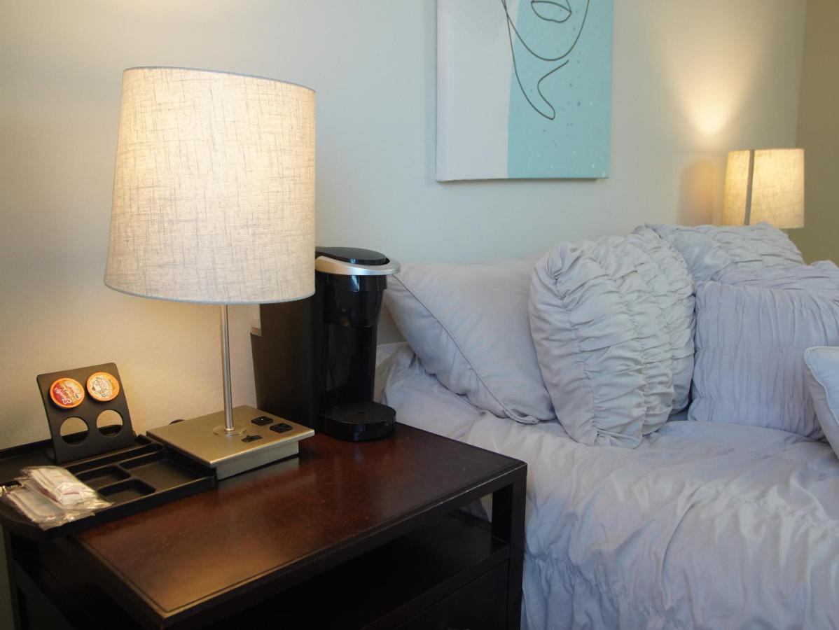 Ferienwohnung LUXURY WATER-SIDE OCEAN BABY ESCAPe!! Pompano Beach Exterior foto